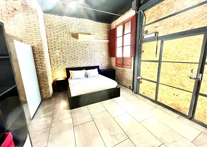 Iy Loft 4 - Open Plan Garage Style - Up To 4 People Apartmán Valencie